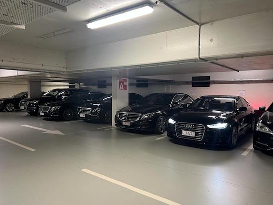 Black Luxe Chauffeurs Brisbane